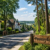 Puszczykowo – miasto-ogród nad Wartą w powiecie poznańskim, otoczone Wielkopolskim Parkiem Narodowym